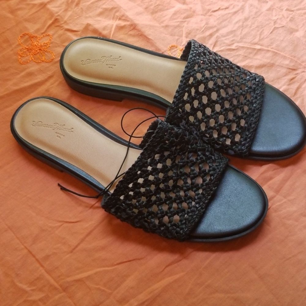 universal thread sandal - Picture 2 of 2